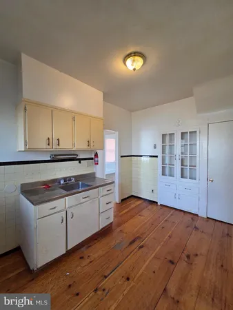 $159,900 | 1209 Spring Street, Reading, PA 19604