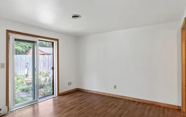 $2,400 | 24 Thimbleberry Road, Malta, NY 12020