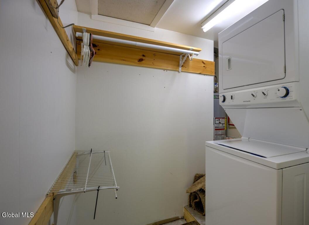 24 Thimbleberry Road Malta, NY 12020 - Photo 23 of 31 23