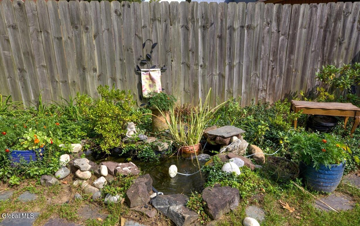 24 Thimbleberry Road Malta, NY 12020 - Photo 30 of 31 30