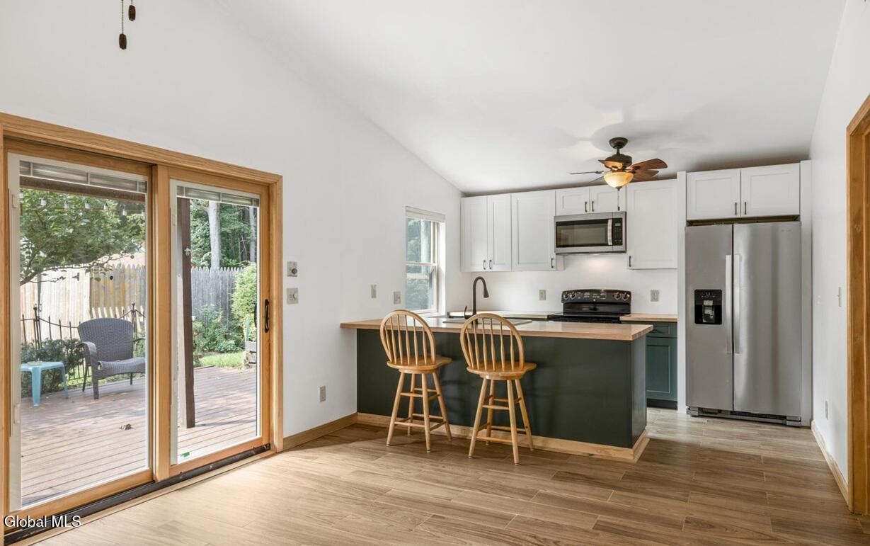 24 Thimbleberry Road Malta, NY 12020 - Photo 9 of 31 9