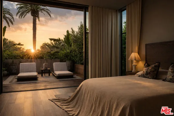 $35,000 | 530 North La Jolla Avenue, Los Angeles, CA 90048