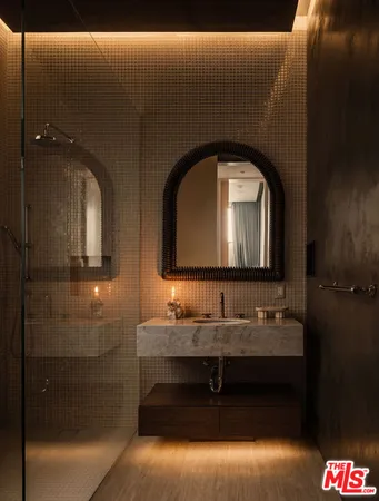 $35,000 | 530 North La Jolla Avenue, Los Angeles, CA 90048