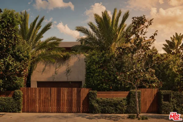 $35,000 | 530 North La Jolla Avenue, Los Angeles, CA 90048