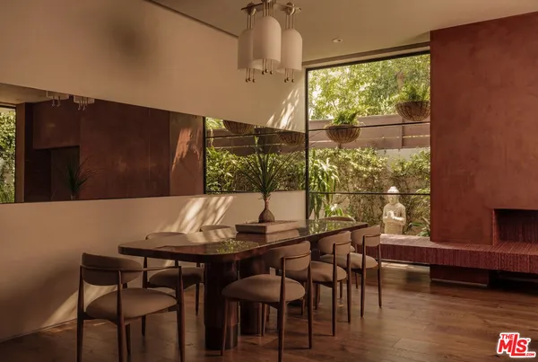 $35,000 | 530 North La Jolla Avenue, Los Angeles, CA 90048