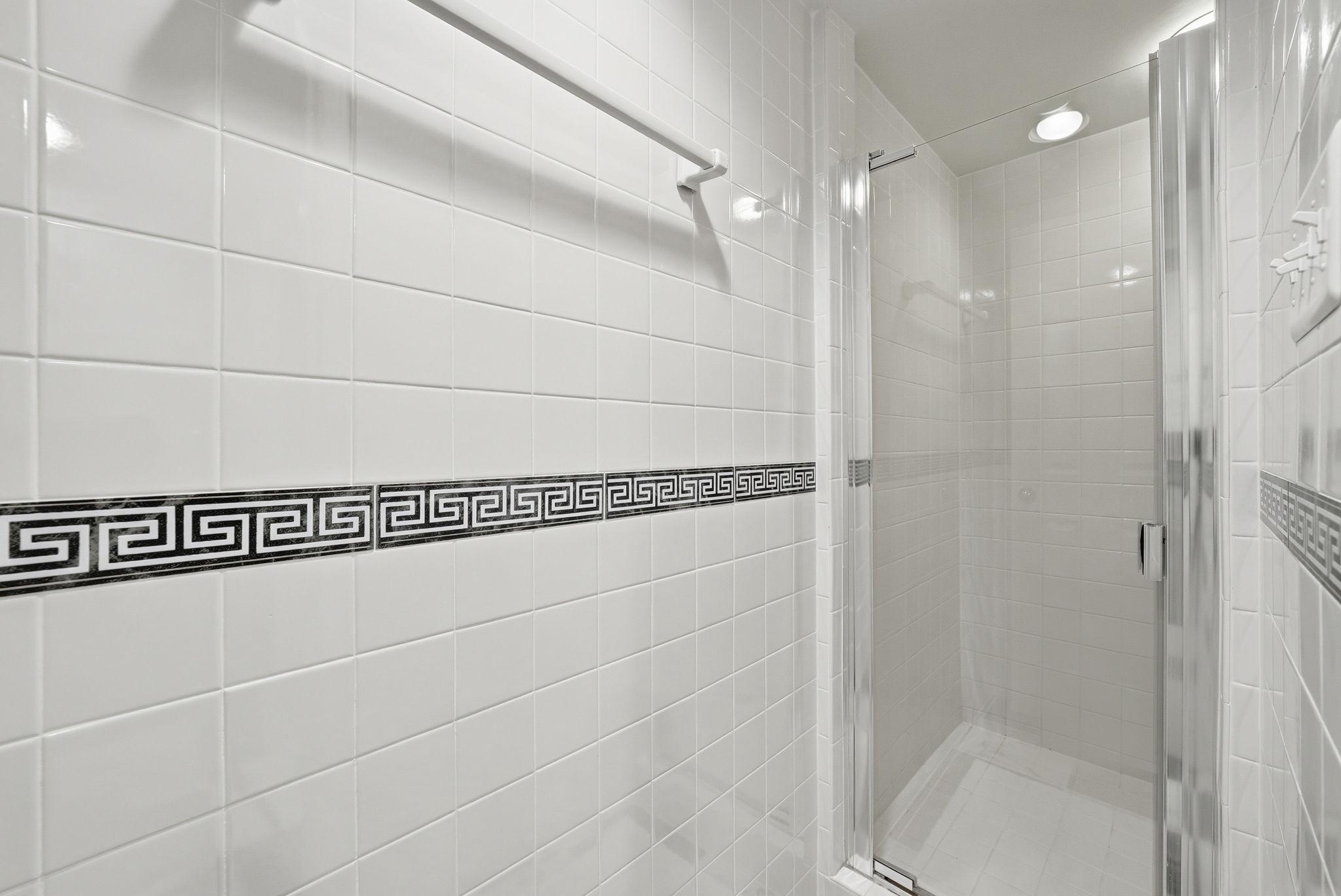 7512 Rambling Ridge Drive Fairfax Station, VA 22039 - Photo 44 of 64 Lower Level Full Bath Shower