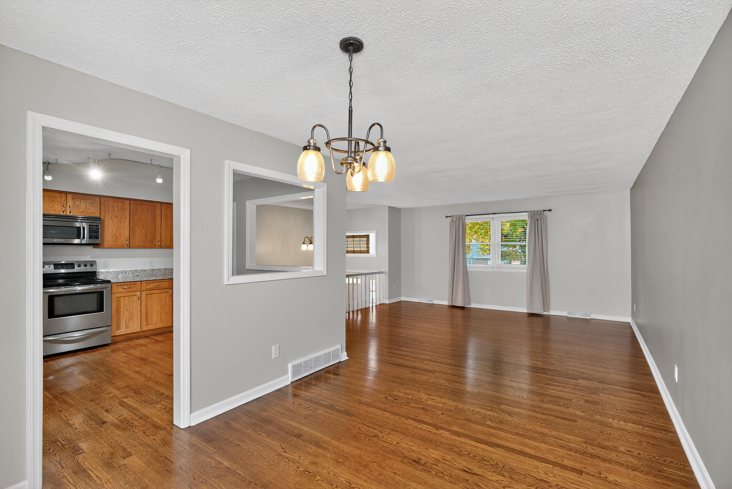 521 Severn Way Lexington, KY 40503 - Photo 12 of 44 521 Severn Way (12)