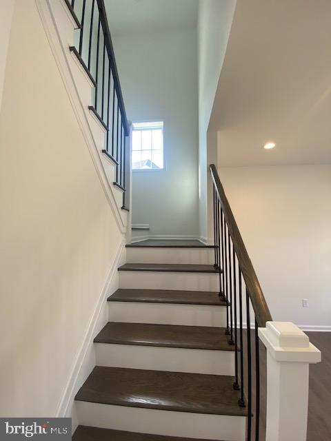 3 Misty Meadow Lane Trenton, NJ 08619 - Photo 6 of 25 Upgraded Staircase with landing