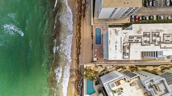 $3,500 | 3580 South Ocean Boulevard, Unit 2A, South Palm Beach, FL 33480