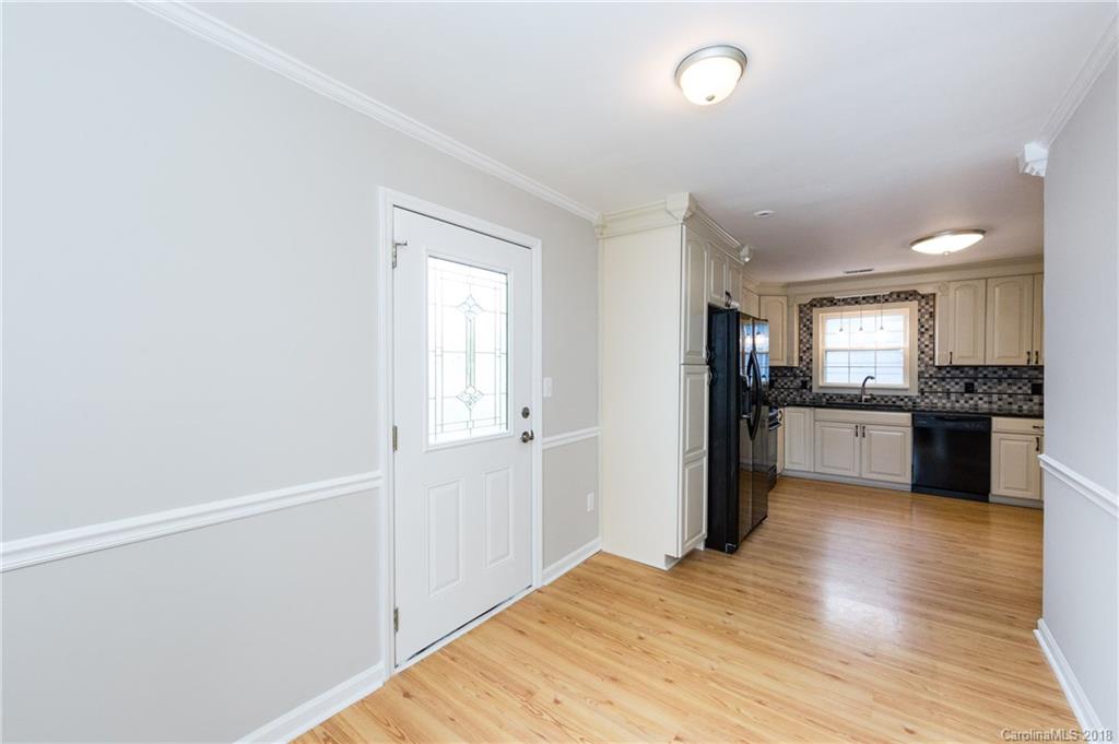 1301 Reid Harkey Road Matthews, NC 28105 - Photo 14 of 33 Gallery Image 14