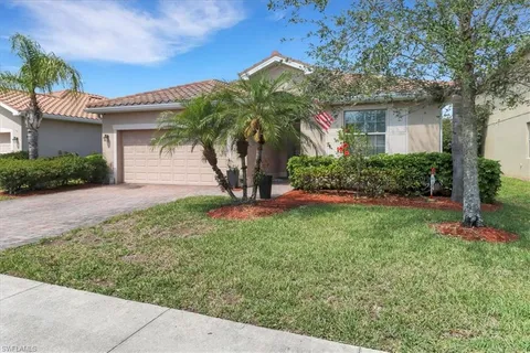 $430,000 | 2391 Heydon Circle East, Naples, FL 34120