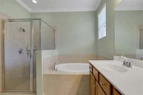 $430,000 | 2391 Heydon Circle East, Naples, FL 34120