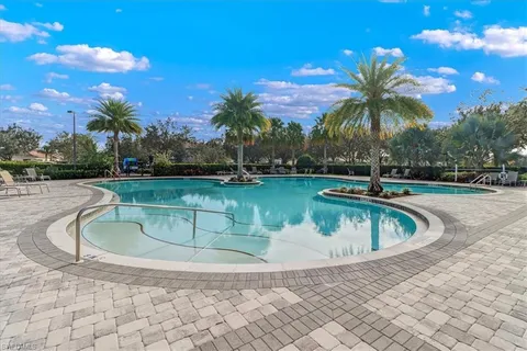 $430,000 | 2391 Heydon Circle East, Naples, FL 34120