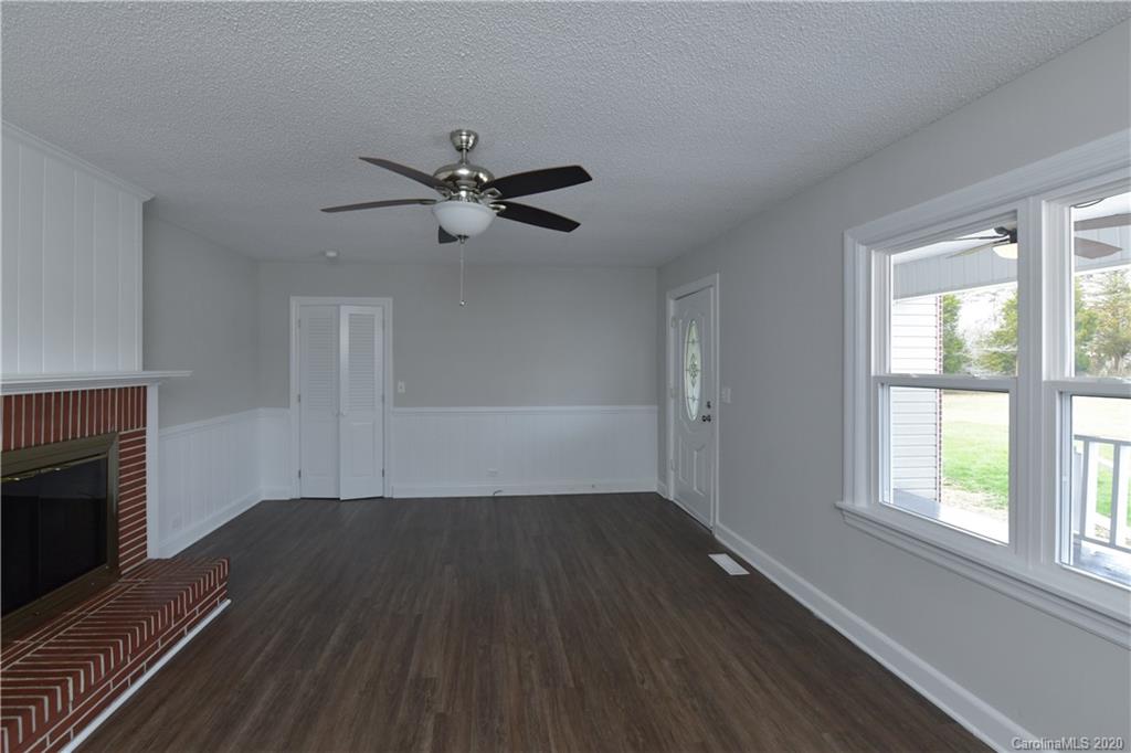 725 Rainey Road Salisbury, NC 28146 - Photo 4 of 32
