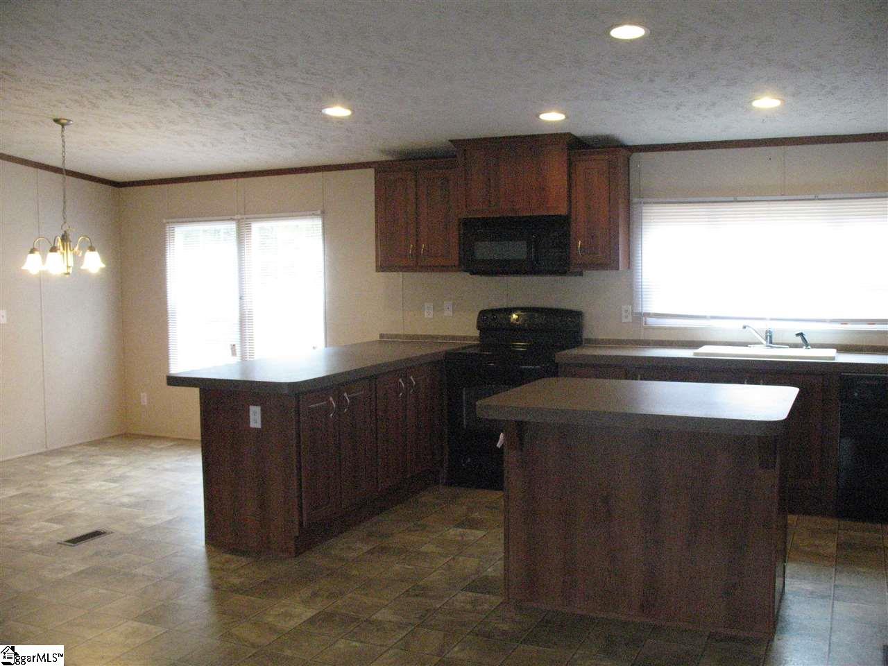 184 Wagon Ford Road Easley, SC 29640 - Photo 7 of 19