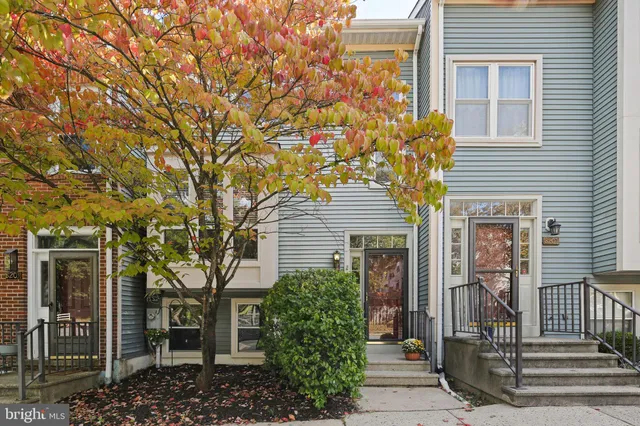$470,000 | 8205 Tall Trees Court, Ellicott City, MD 21043