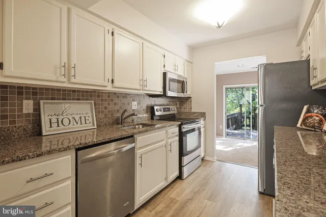 $470,000 | 8205 Tall Trees Court, Ellicott City, MD 21043