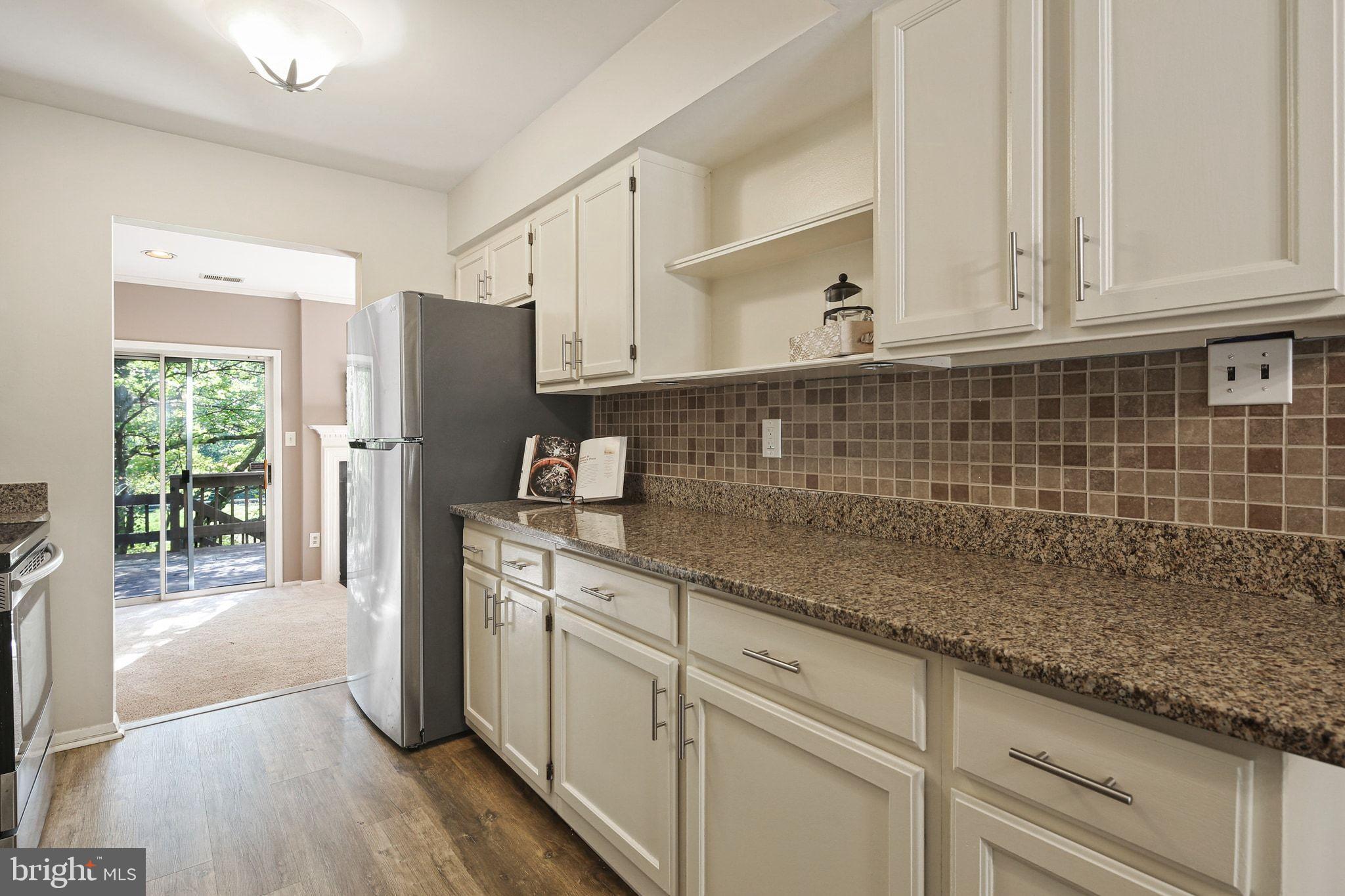 8205 Tall Trees Court Ellicott City, MD 21043 - Photo 10 of 37 .