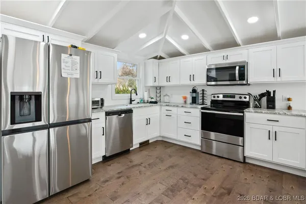 $979,000 | 1153 Outer Drive, Lake Ozark, MO 65049