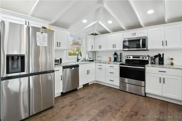 $979,000 | 1153 Outer Drive, Lake Ozark, MO 65049