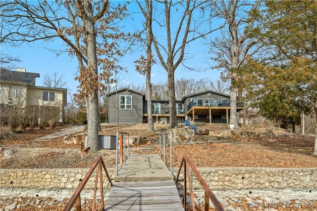 $979,000 | 1153 Outer Drive, Lake Ozark, MO 65049