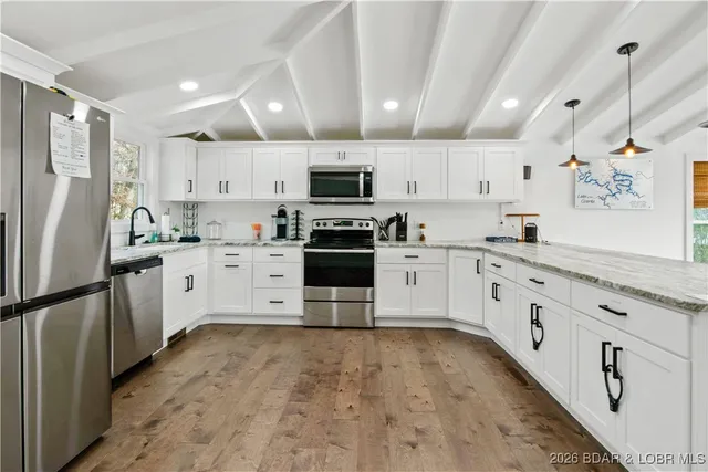 $979,000 | 1153 Outer Drive, Lake Ozark, MO 65049