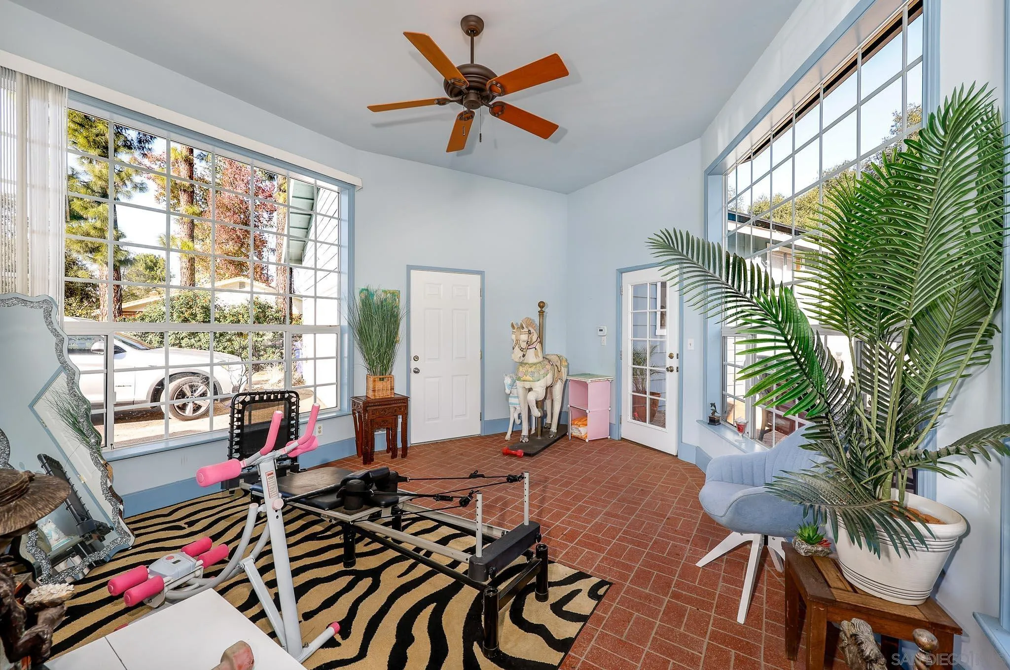 1553 Ranchwood Lane Fallbrook, CA 92028 - Photo 34 of 60 a very nice looking bedroom with a large window and furniture