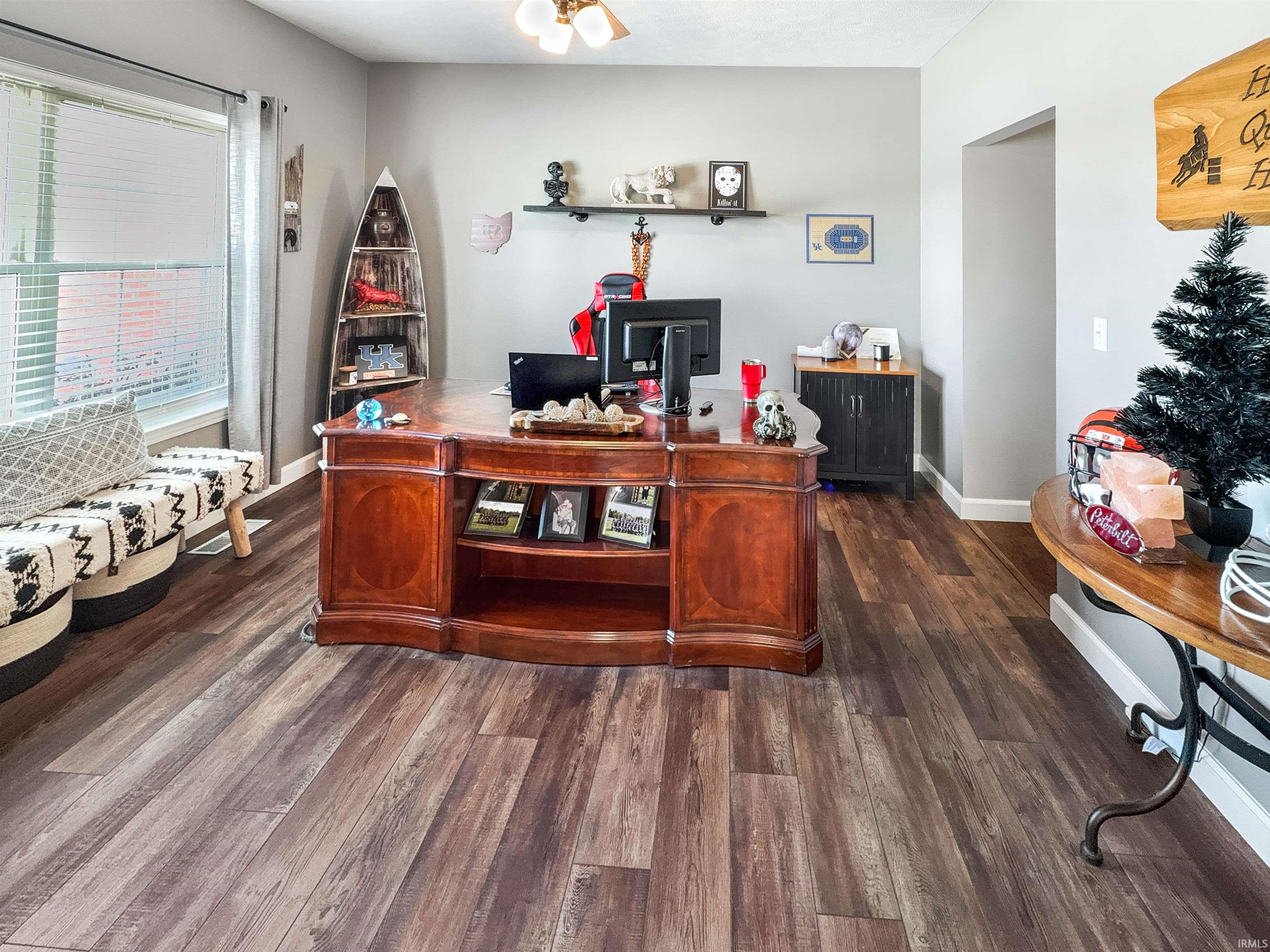 1778 Scarlet Oak Drive Jasper, IN 47546 - Photo 12 of 33