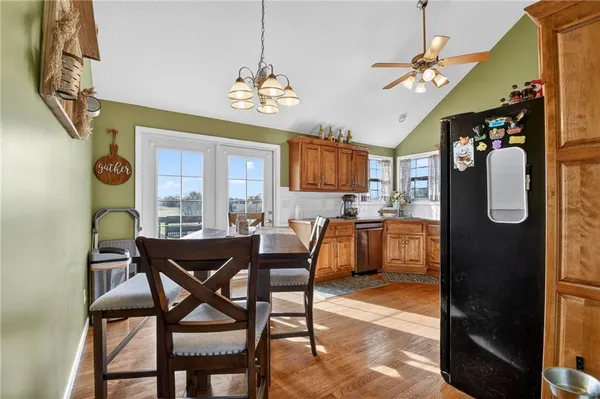 $347,500 | 714 South Sunset Lane, Raymore, MO 64083