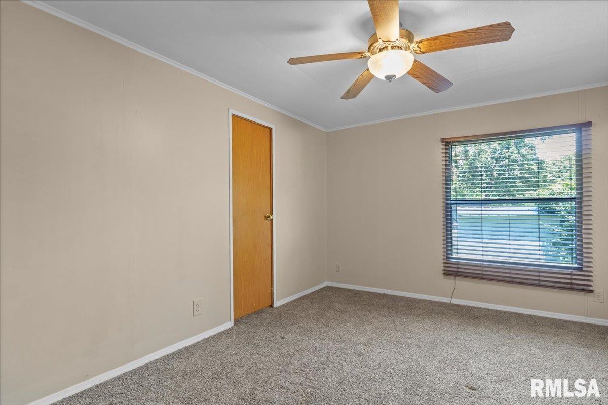 3725 North Peoria Road Springfield, IL 62702 - Photo 12 of 25