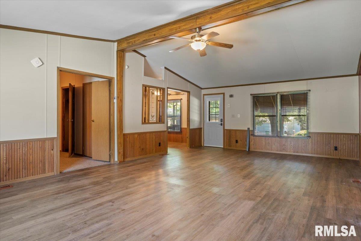 3725 North Peoria Road Springfield, IL 62702 - Photo 6 of 25