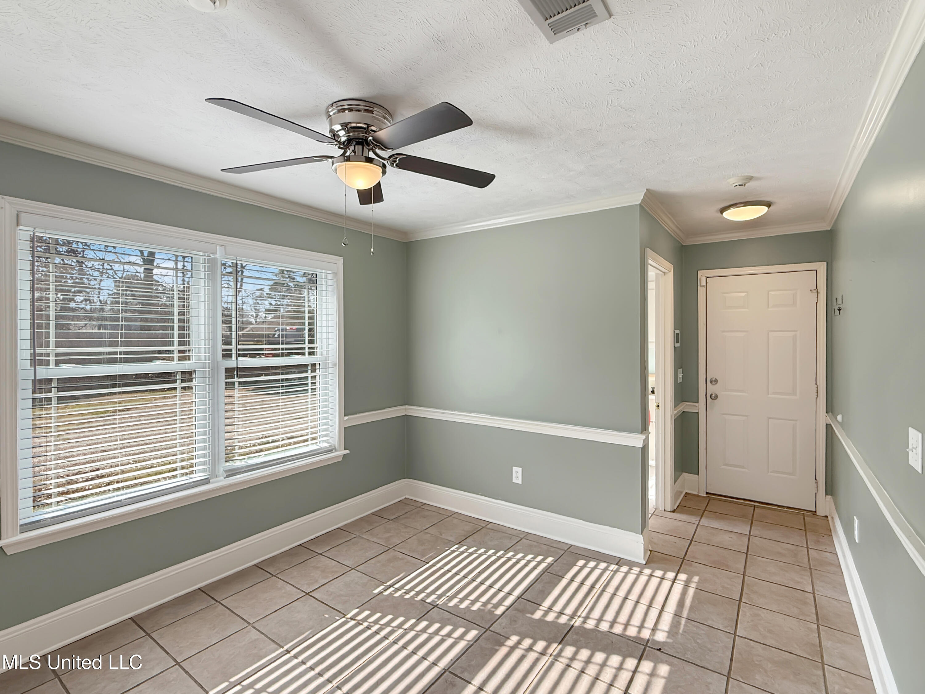 214 Chinkapen Drive Brandon, MS 39047 - Photo 16 of 35 249d145c7e204e0f18563cf2abc3dfde6da7babc