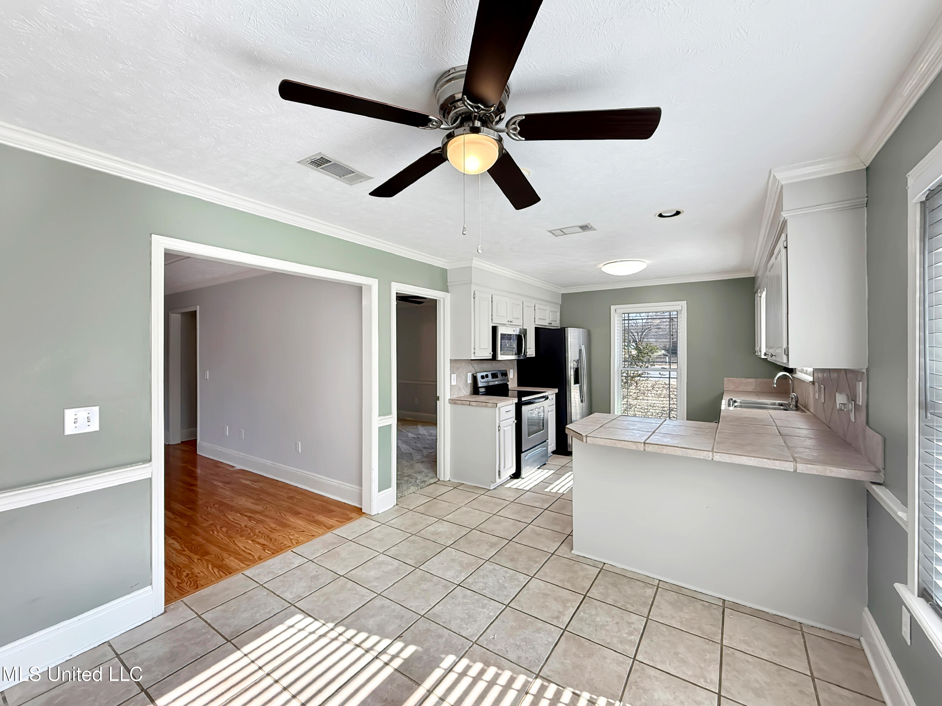 214 Chinkapen Drive Brandon, MS 39047 - Photo 5 of 35 746aa1ebf422b11a5d24492f170ce8b3780afe5e