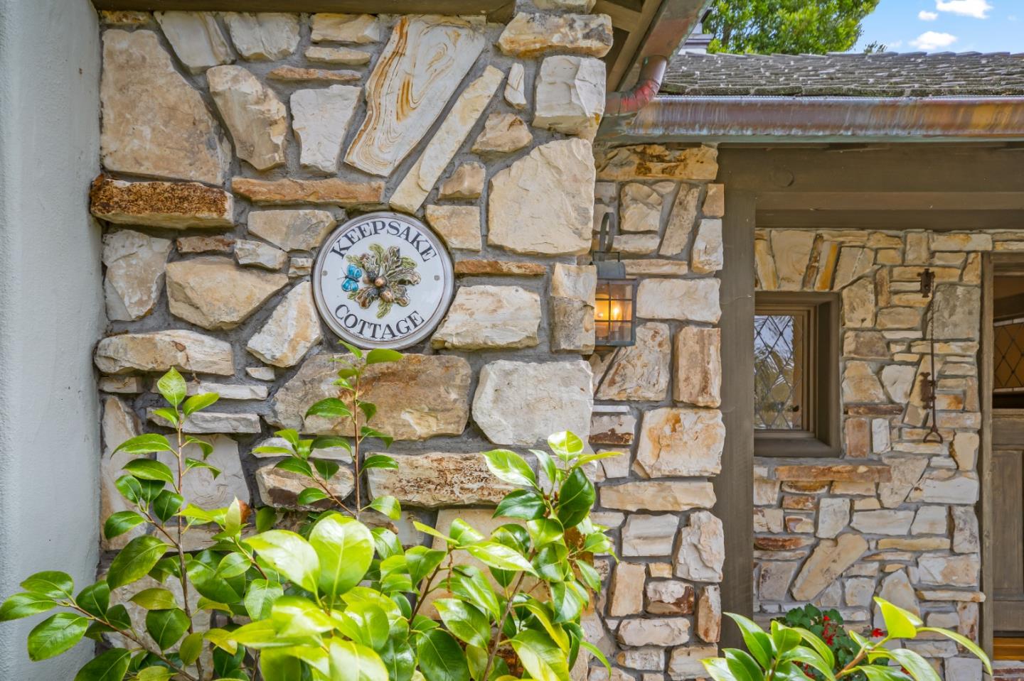 0 Southeast Corner Santa Rita And 6th Carmel, CA 93921 - Photo 29 of 29 a clock on a table in a room