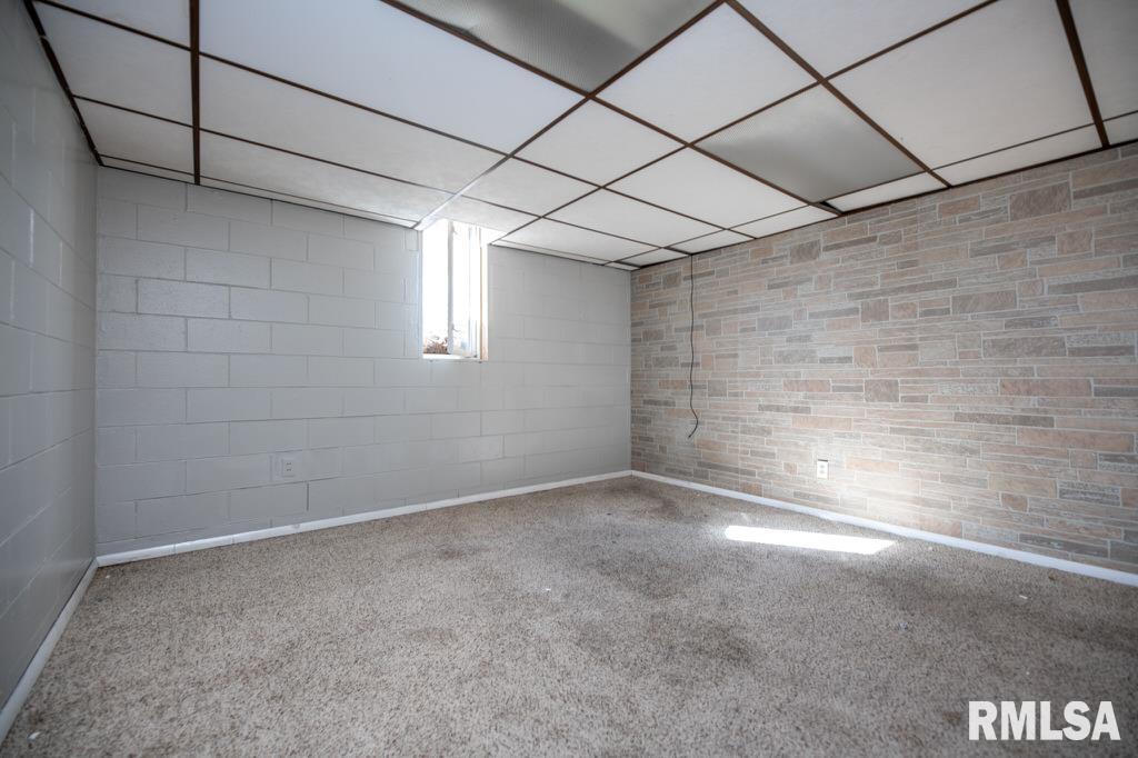 917 East Emerson Street Morton, IL 61550 - Photo 38 of 45