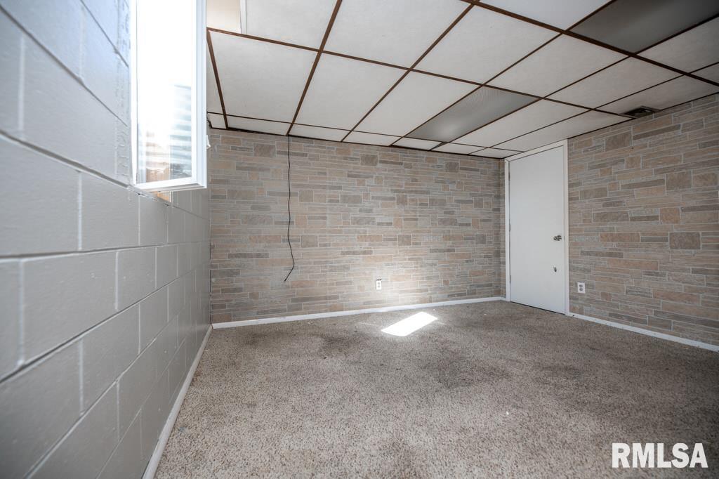 917 East Emerson Street Morton, IL 61550 - Photo 39 of 45