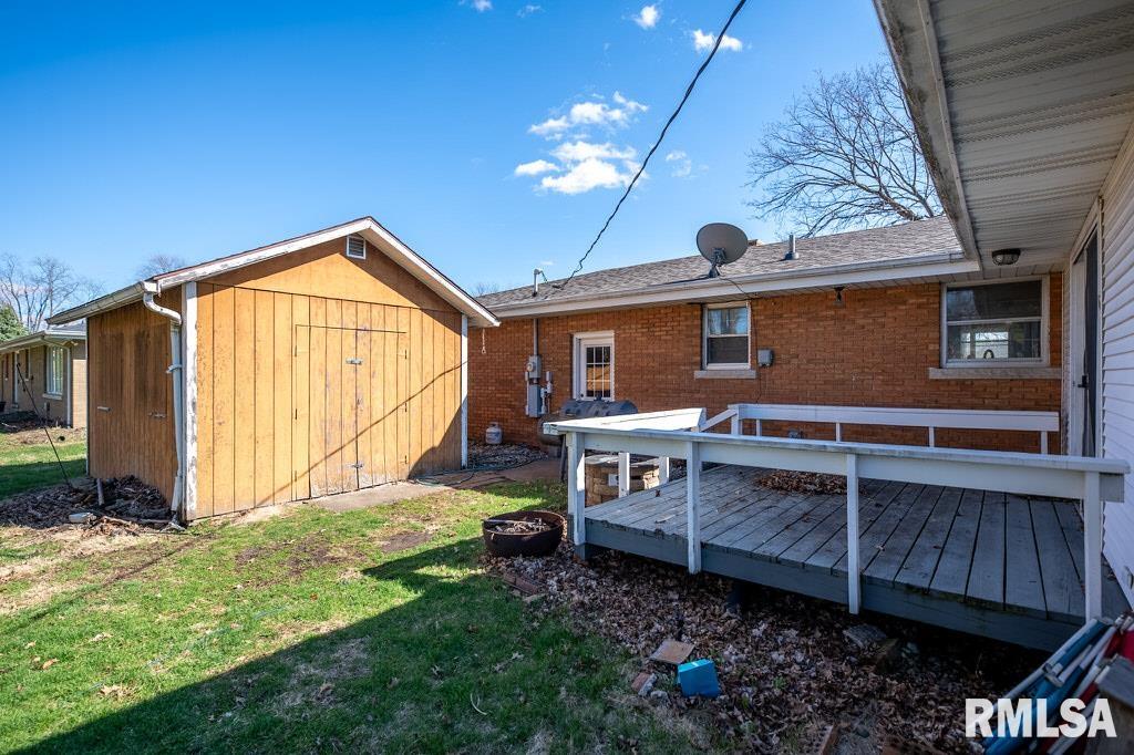 917 East Emerson Street Morton, IL 61550 - Photo 8 of 45