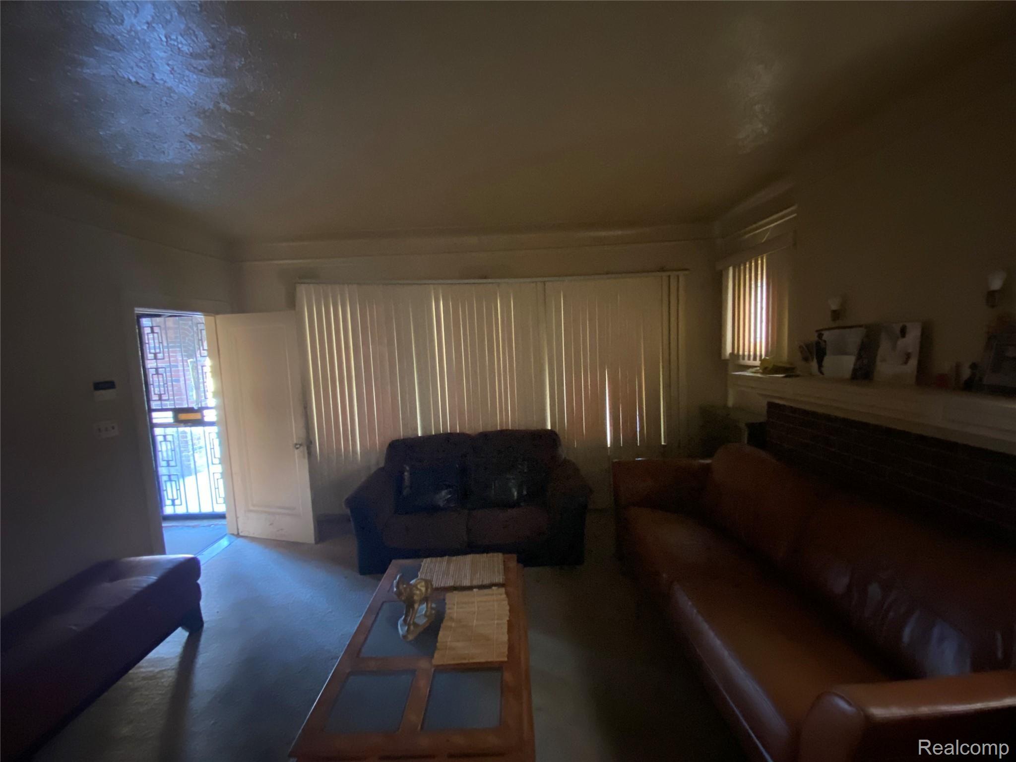 2931 Clements Street Detroit, MI 48238 - Photo 2 of 13 IMG-5783.JPG