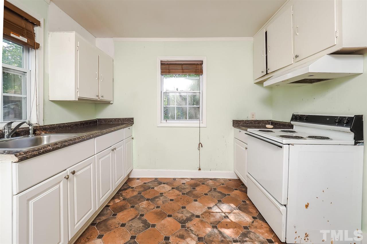 1019 Rosedale Avenue Durham, NC 27707 - Photo 13 of 20 Gallery Image 13