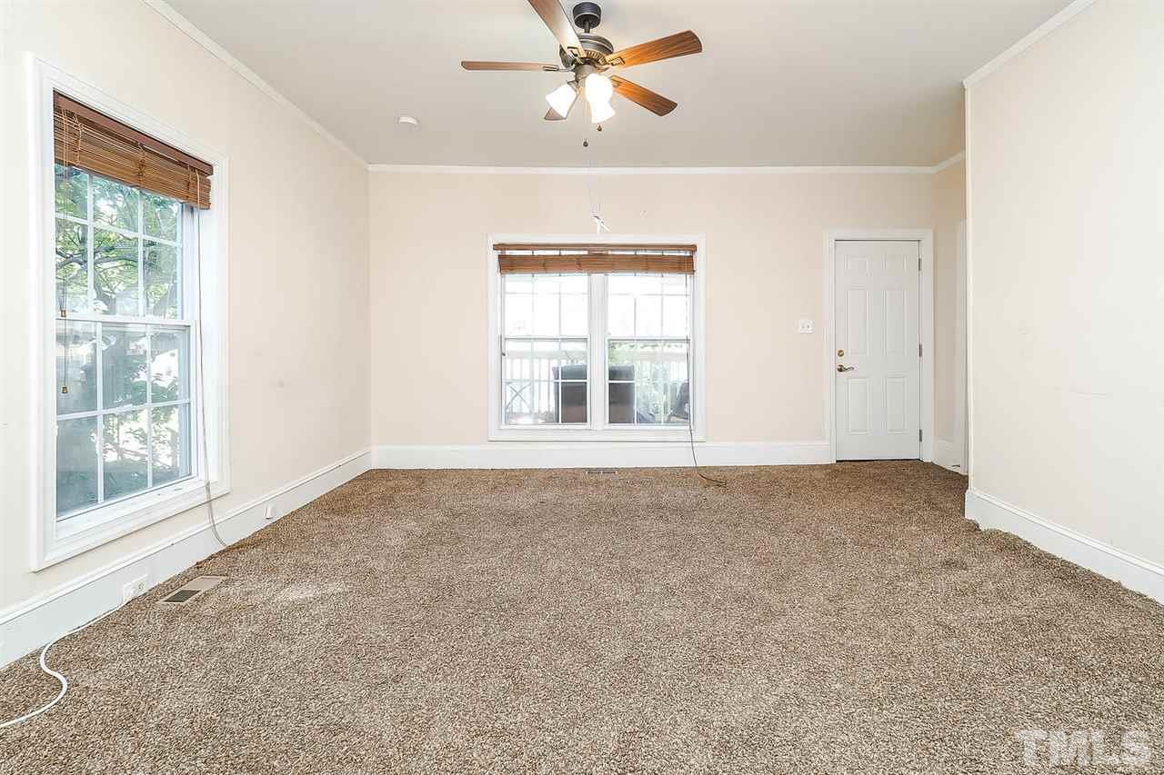 1019 Rosedale Avenue Durham, NC 27707 - Photo 9 of 20 Gallery Image 9