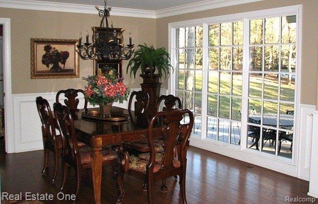 807 Peach Tree Lane Rochester, MI 48306 - Photo 7 of 20 7 Dining Room