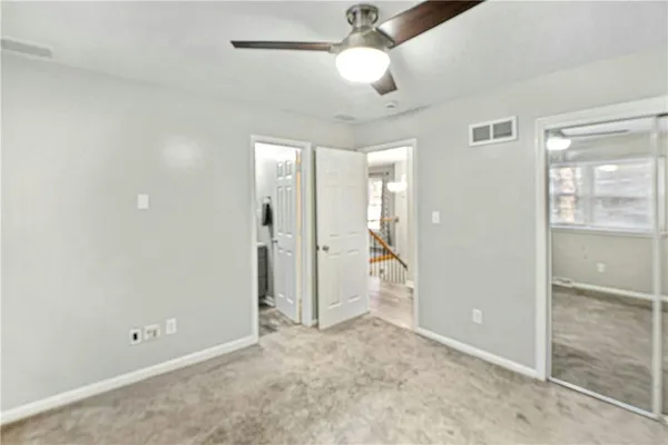 $215,000 | 5822 Northwest Walnut Court, Parkville, MO 64152
