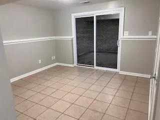 $215,000 | 5822 Northwest Walnut Court, Parkville, MO 64152