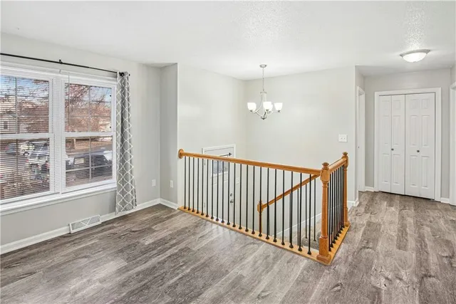 $215,000 | 5822 Northwest Walnut Court, Parkville, MO 64152