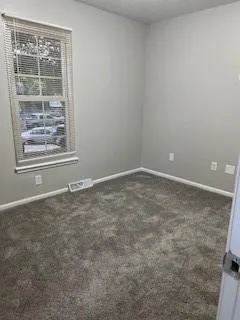 $215,000 | 5822 Northwest Walnut Court, Parkville, MO 64152