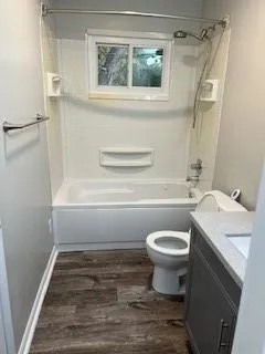 $215,000 | 5822 Northwest Walnut Court, Parkville, MO 64152