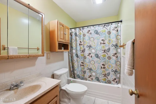 $275,000 | 106 Edgecomb Street, Albany, NY 12209