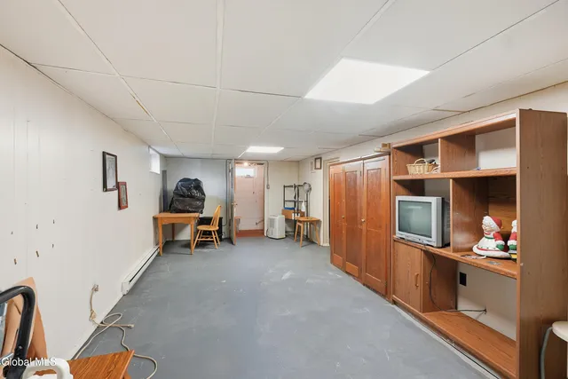 $275,000 | 106 Edgecomb Street, Albany, NY 12209