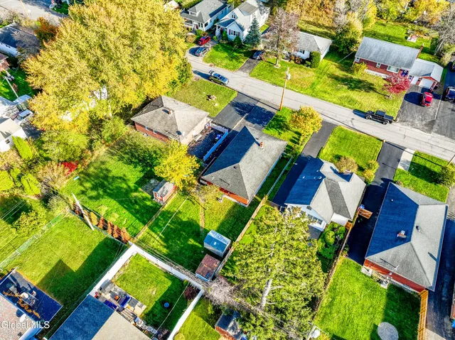 $275,000 | 106 Edgecomb Street, Albany, NY 12209