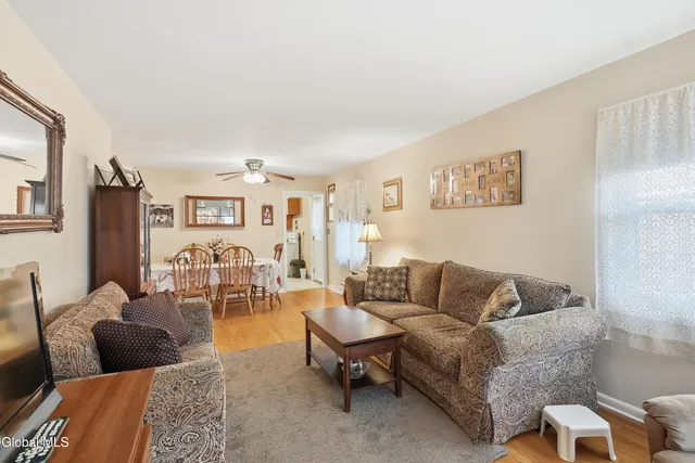 $275,000 | 106 Edgecomb Street, Albany, NY 12209